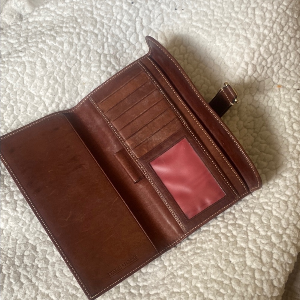 Dooney & Bourke Brown and Gold Monogram Clutch trifold wallet - Picture 2 of 5